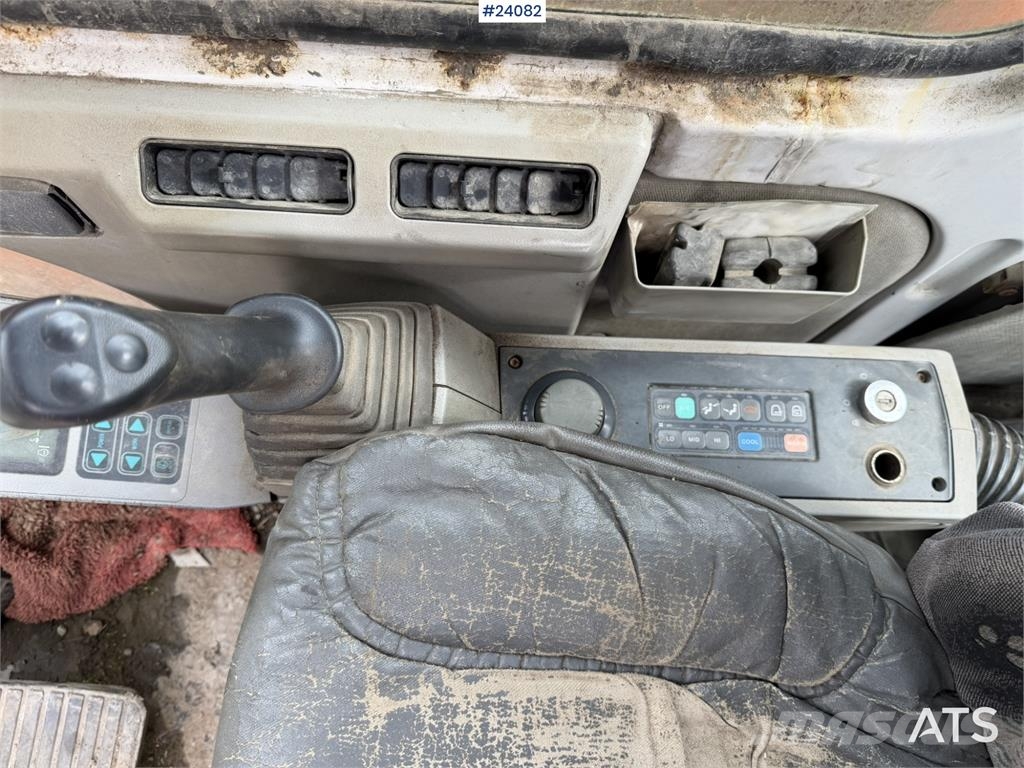 Daewoo SL220LC-V Excavator with Tooth Bucket Εκσκαφείς με ερπύστριες