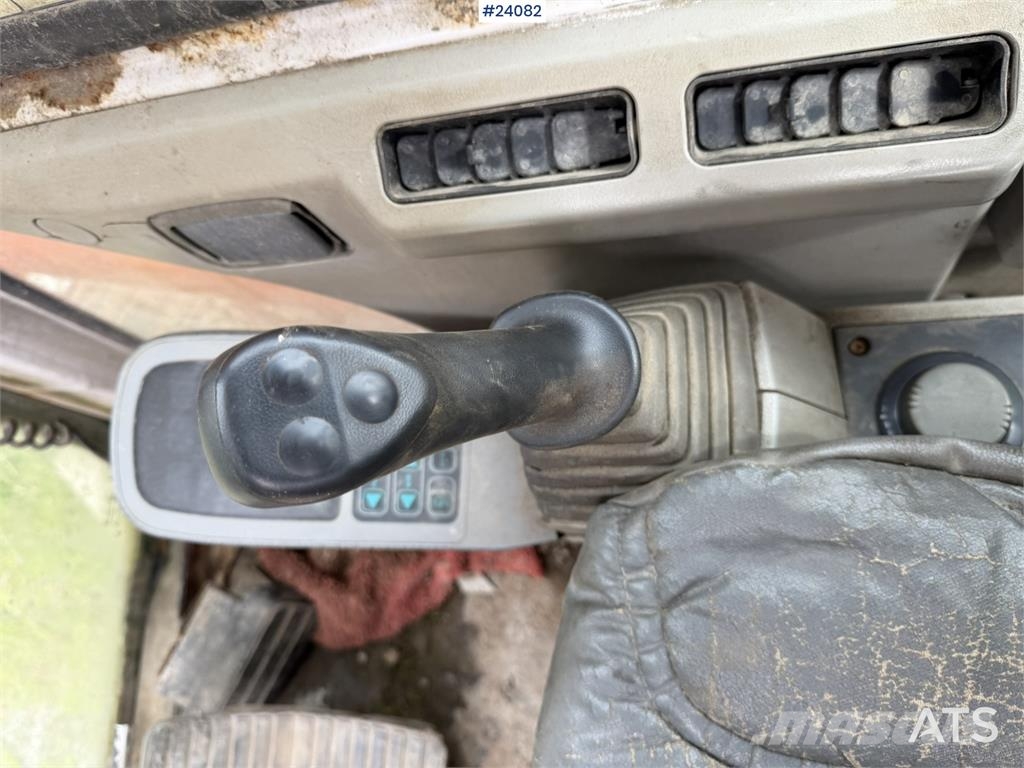 Daewoo SL220LC-V Excavator with Tooth Bucket Εκσκαφείς με ερπύστριες