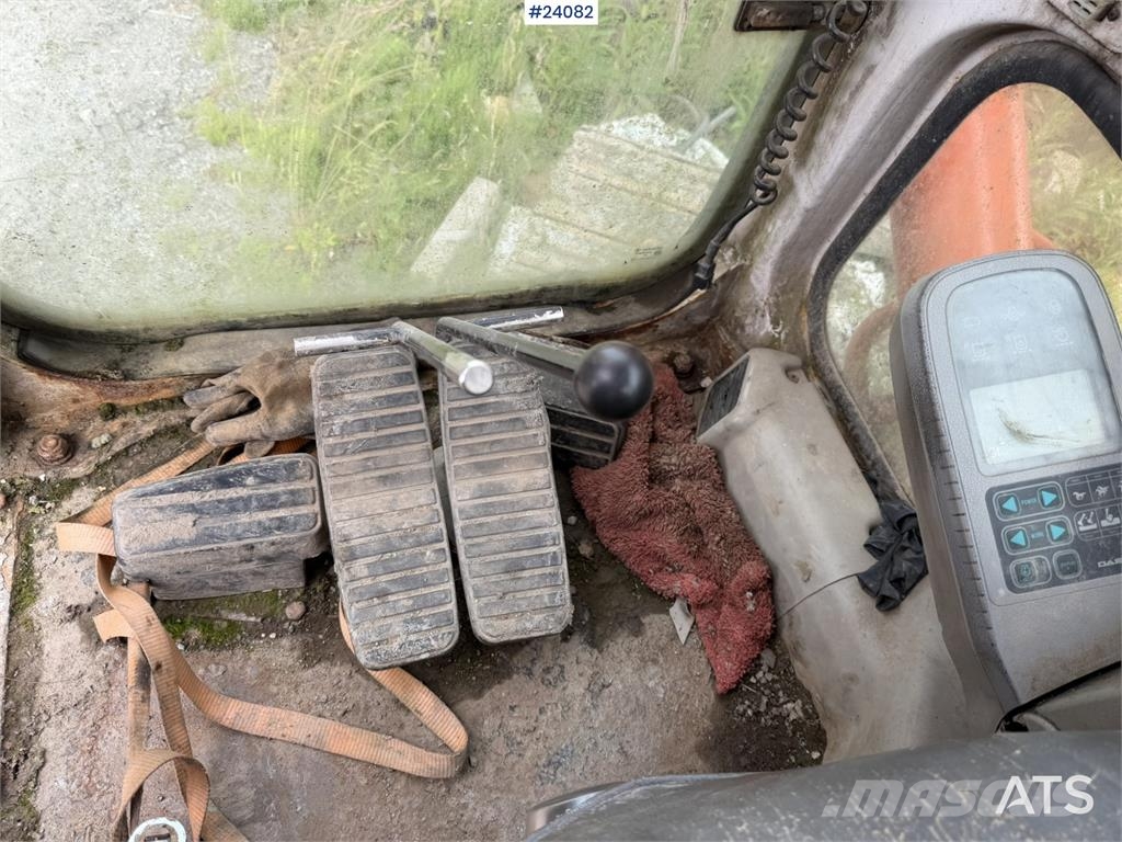 Daewoo SL220LC-V Excavator with Tooth Bucket Εκσκαφείς με ερπύστριες