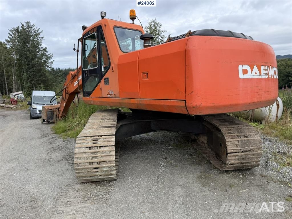 Daewoo SL220LC-V Excavator with Tooth Bucket Εκσκαφείς με ερπύστριες