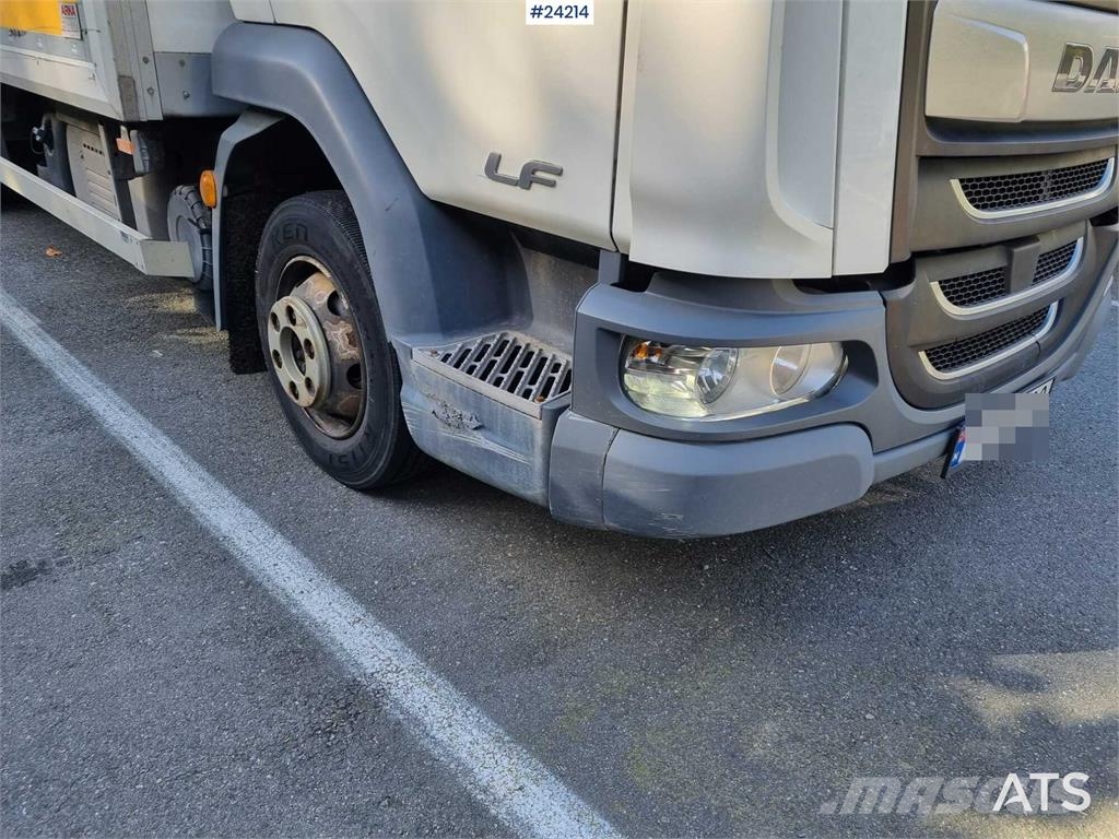 DAF LF 180 FA with side opening and lift Skříňová nástavba