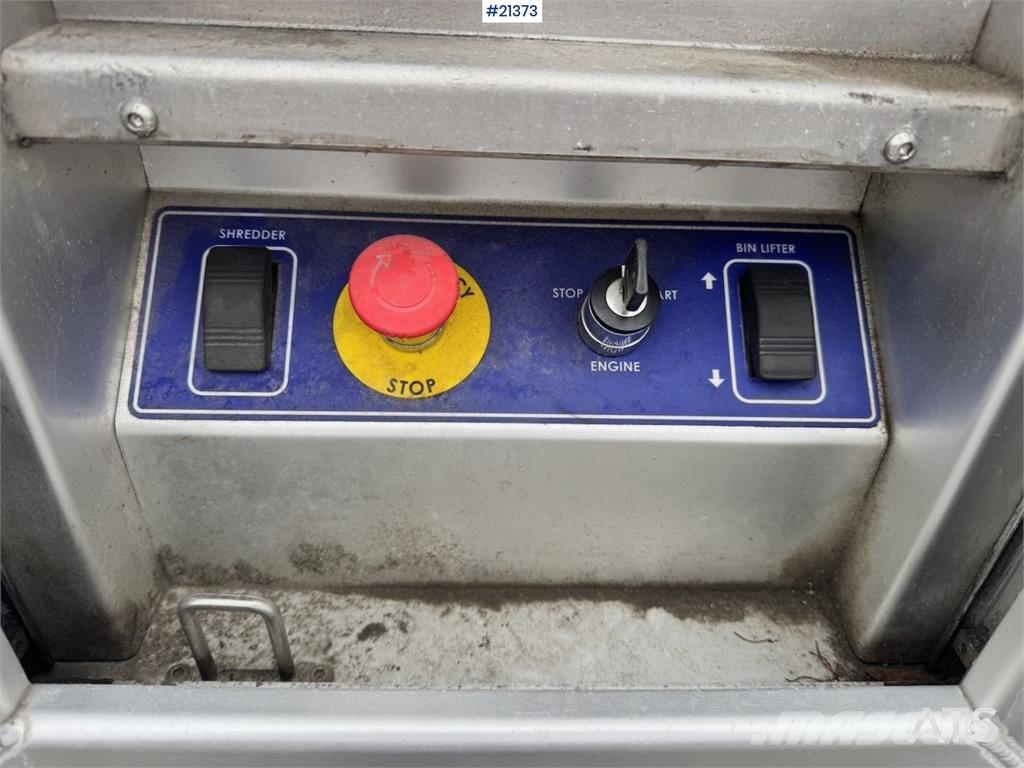 DAF LF260 Shredder Truck. 37,000 km! Must See! Kommunal-Sonderfahrzeuge