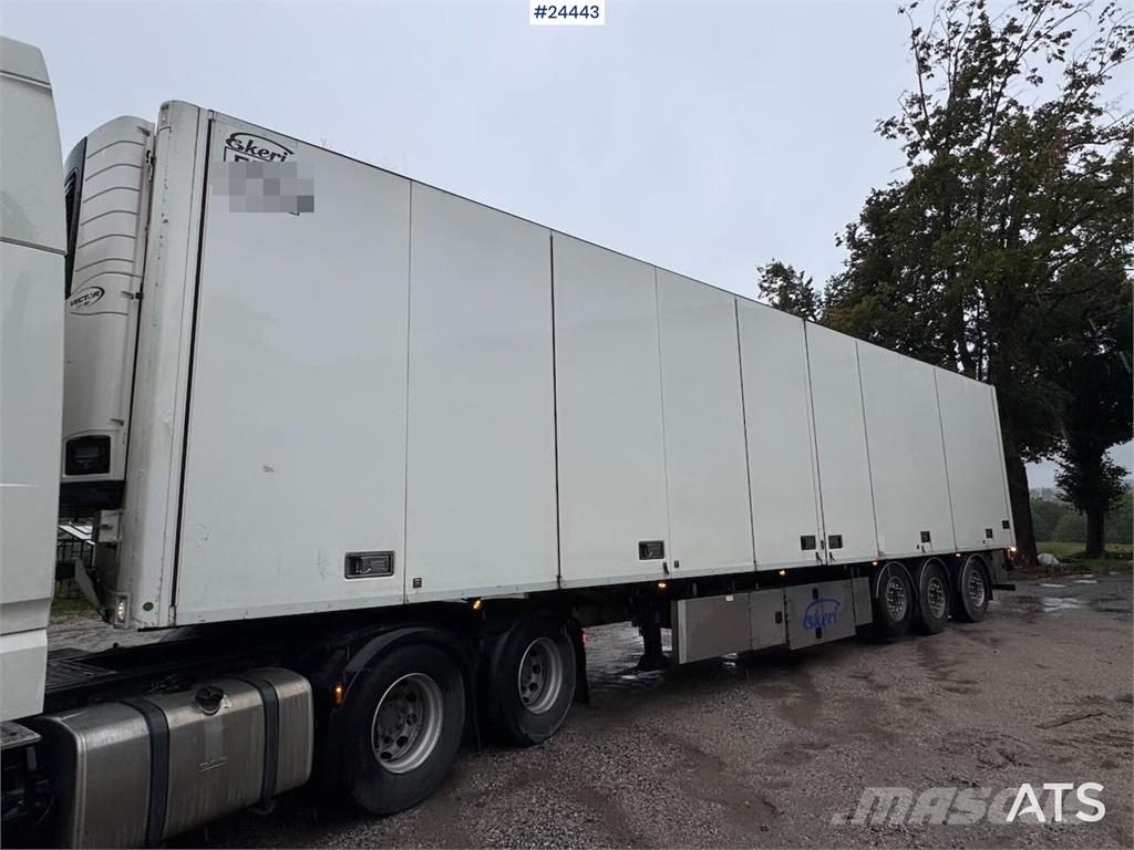 DAF XF530 6x4 Tractor Unit with Ekeri Box Semi-Trailer Vilcēji