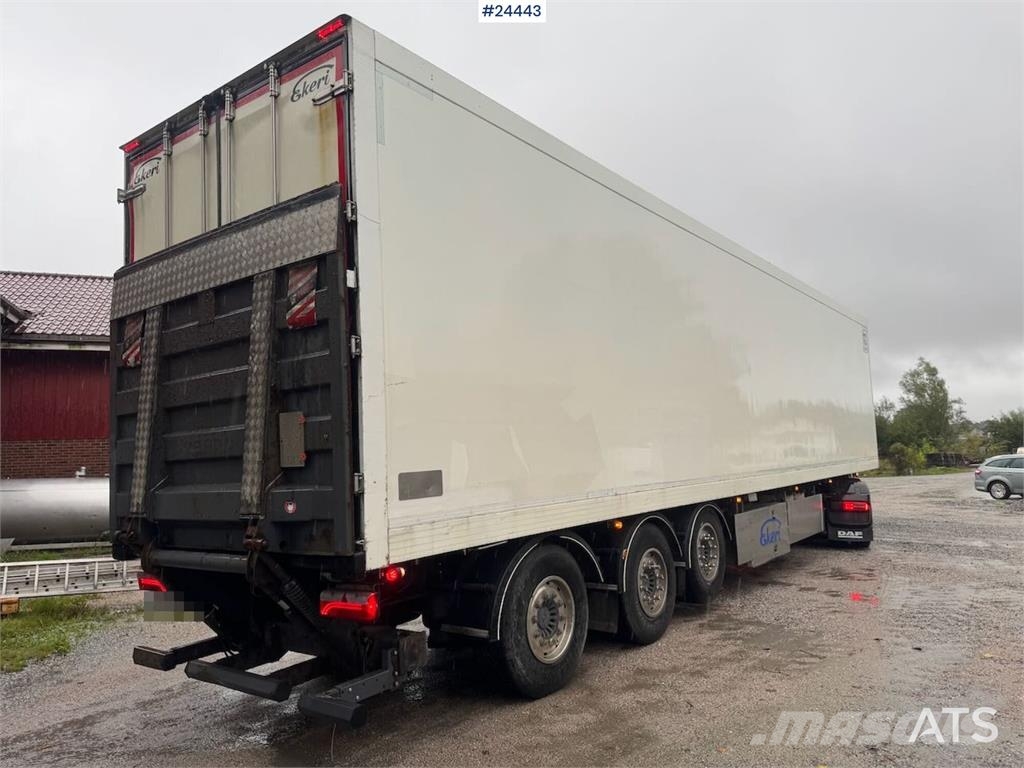 DAF XF530 6x4 Tractor Unit with Ekeri Box Semi-Trailer Vilcēji