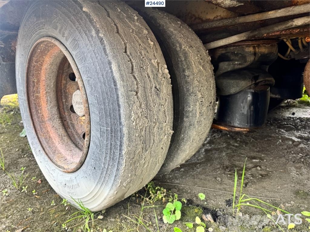Damm 4-Axle Machinery Trailer with Hydraulic Ramps Maskinhenger