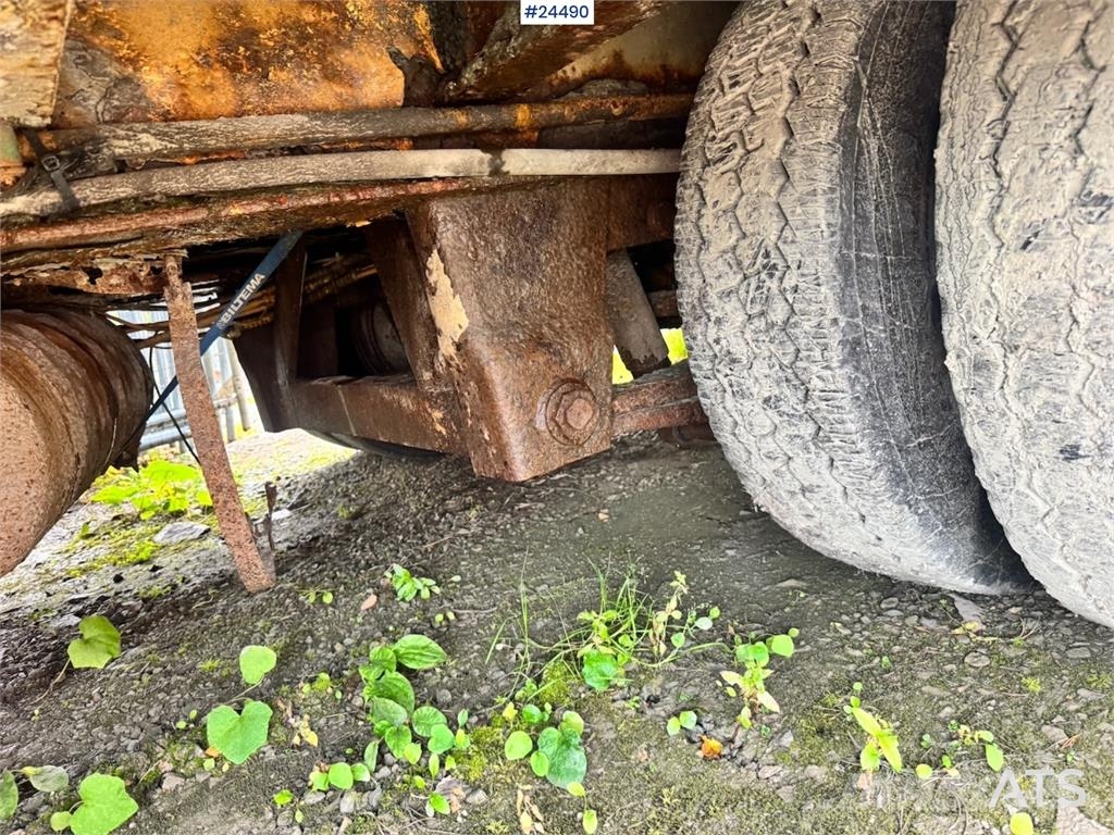 Damm 4-Axle Machinery Trailer with Hydraulic Ramps Maskinhenger