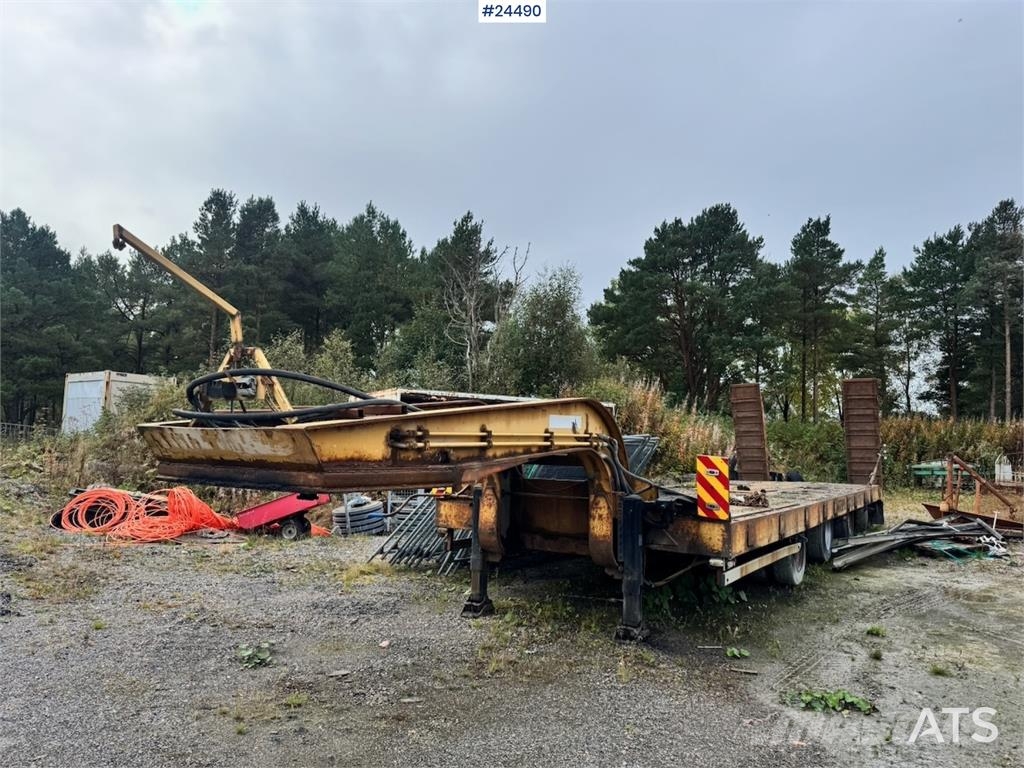 Damm 4-Axle Machinery Trailer with Hydraulic Ramps Maskinhenger