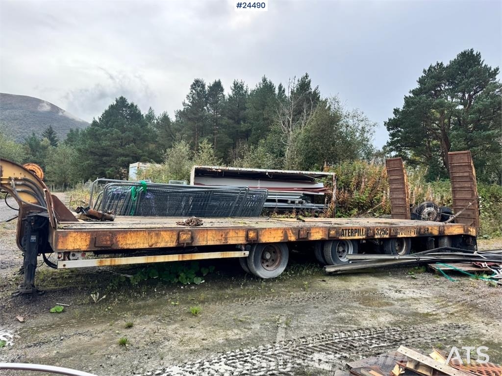 Damm 4-Axle Machinery Trailer with Hydraulic Ramps Maskinhenger