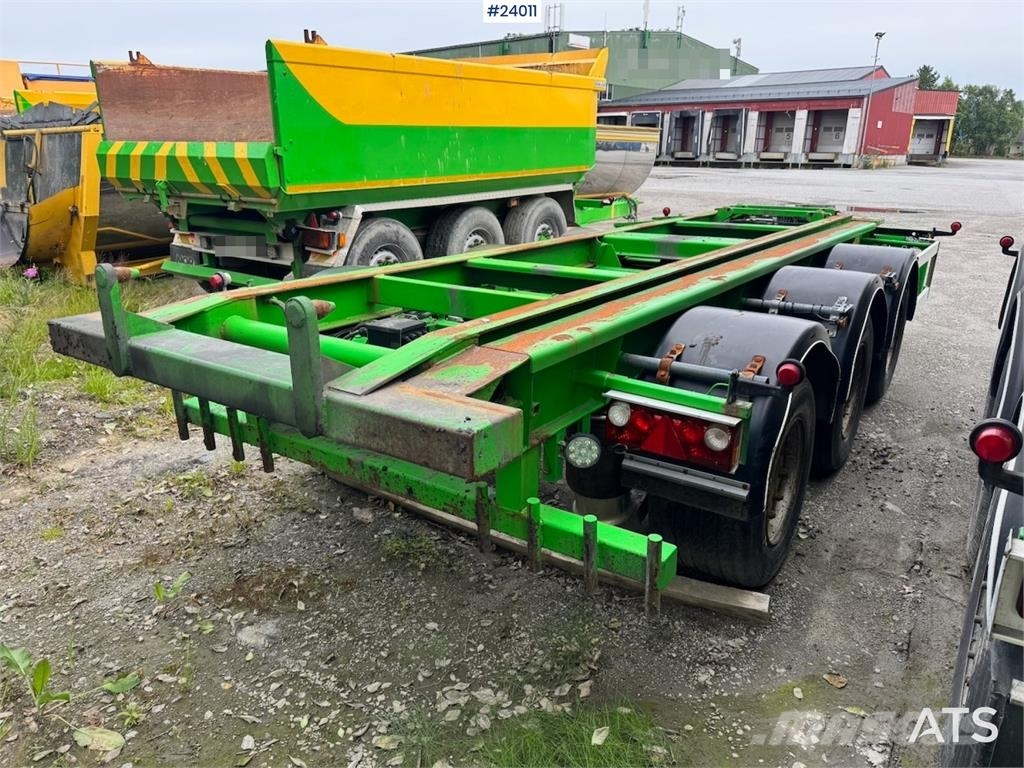 Damm Hook Trailer with Tipper مقطورات لوادر