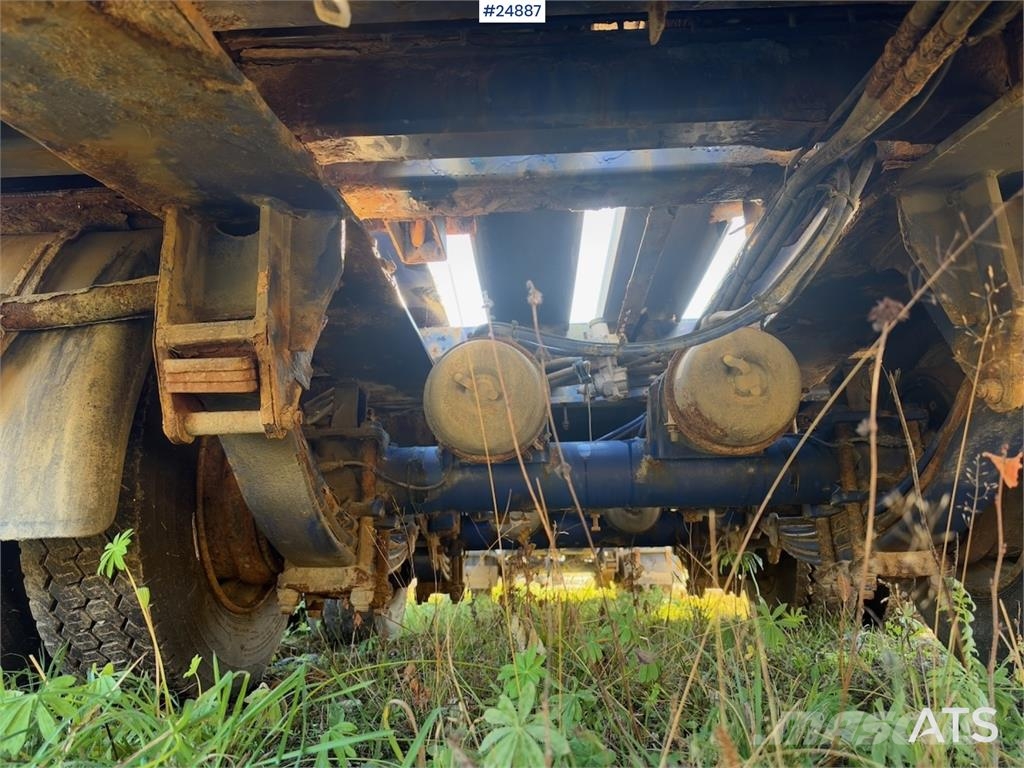 Damm machinery trailer with hydraulic ramps – Delivered Remorque surbaissée