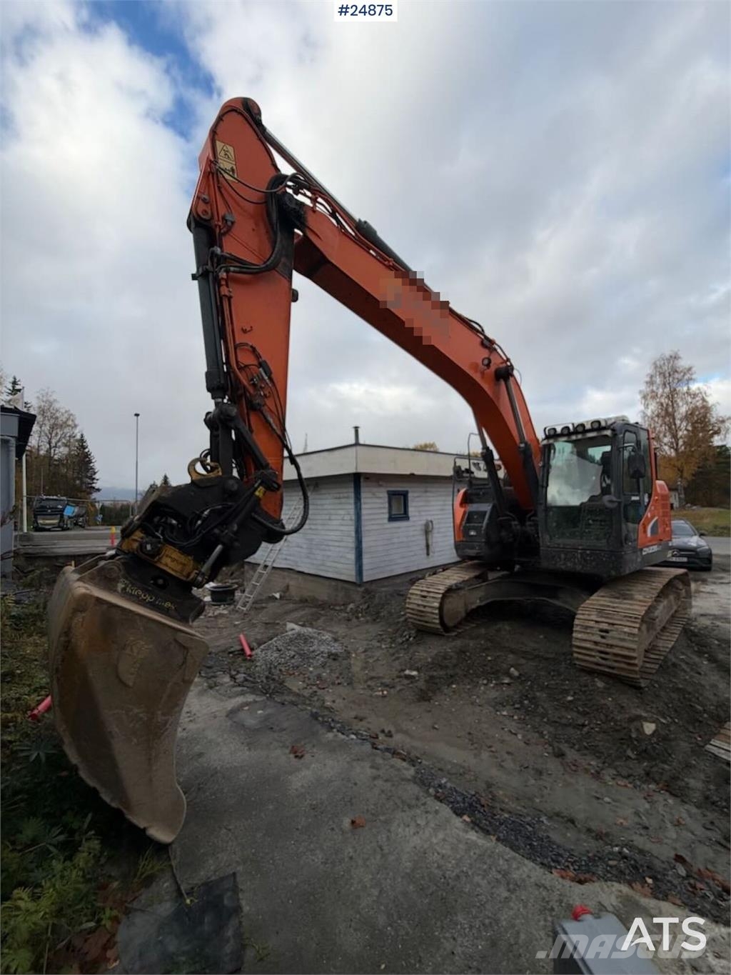 Doosan DX235LCR-5 Crawler Excavator – Tiltrotator, 2 Buck Pelle sur chenilles