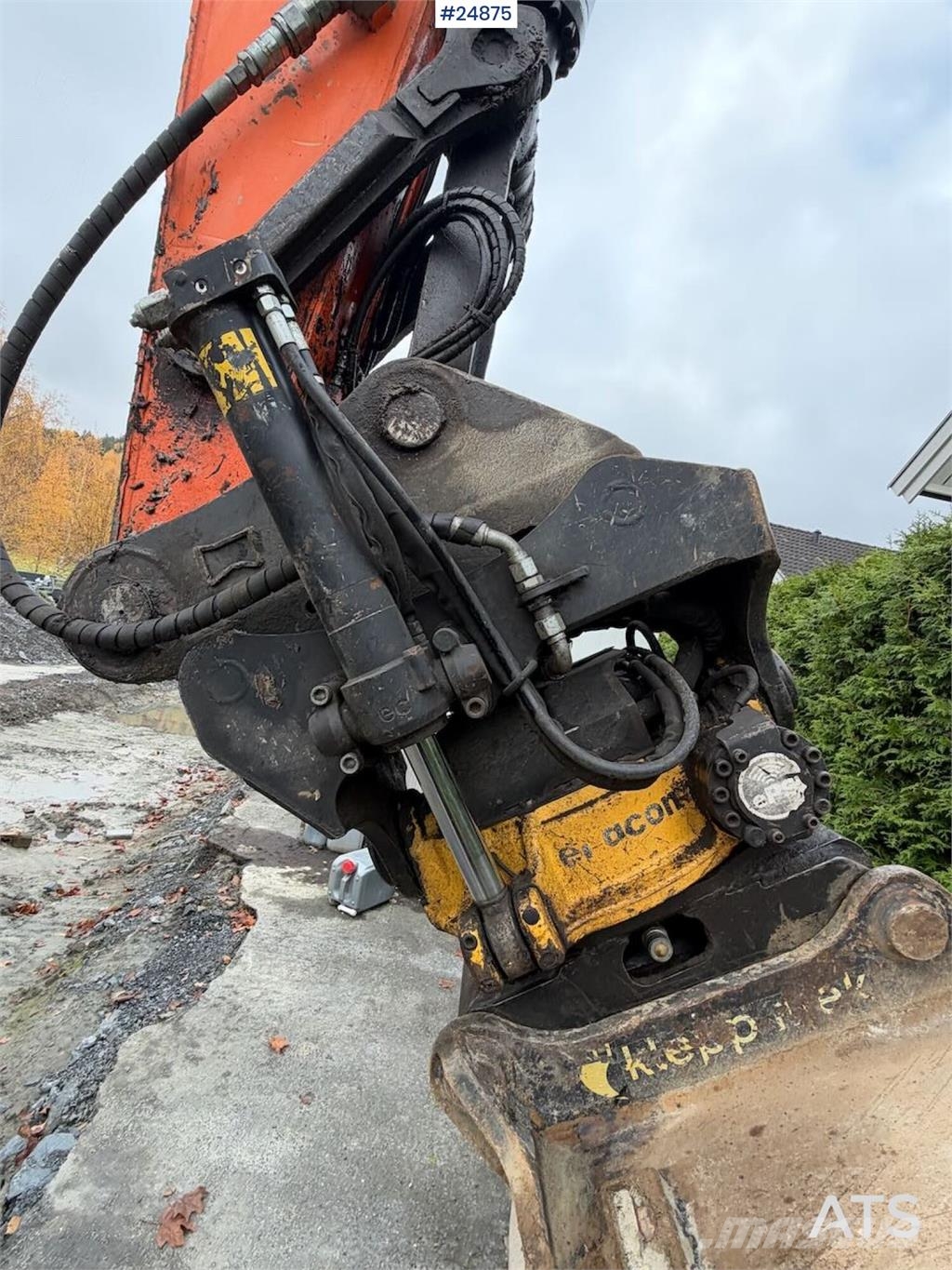 Doosan DX235LCR-5 Crawler Excavator – Tiltrotator, 2 Buck Pelle sur chenilles