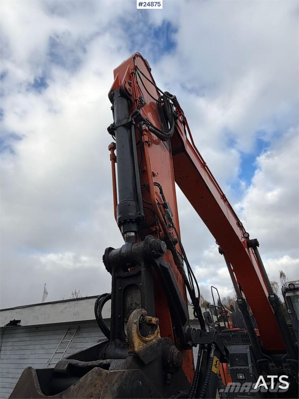 Doosan DX235LCR-5 Crawler Excavator – Tiltrotator, 2 Buck Pelle sur chenilles