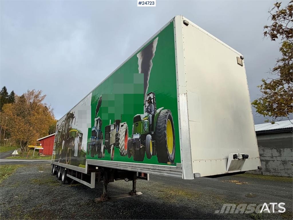 Ekeri Box semi-trailer with aluminium ramps Andre semitrailere