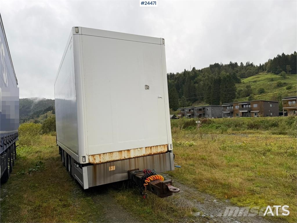 Ekeri Box Trailer with Full Side Opening and 2-Ton Tail Skåpsläp
