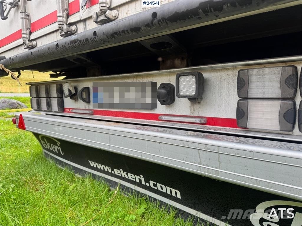 Ekeri Jumbo Semi-Trailer with Full Side Opening Sanduk poluprikolice
