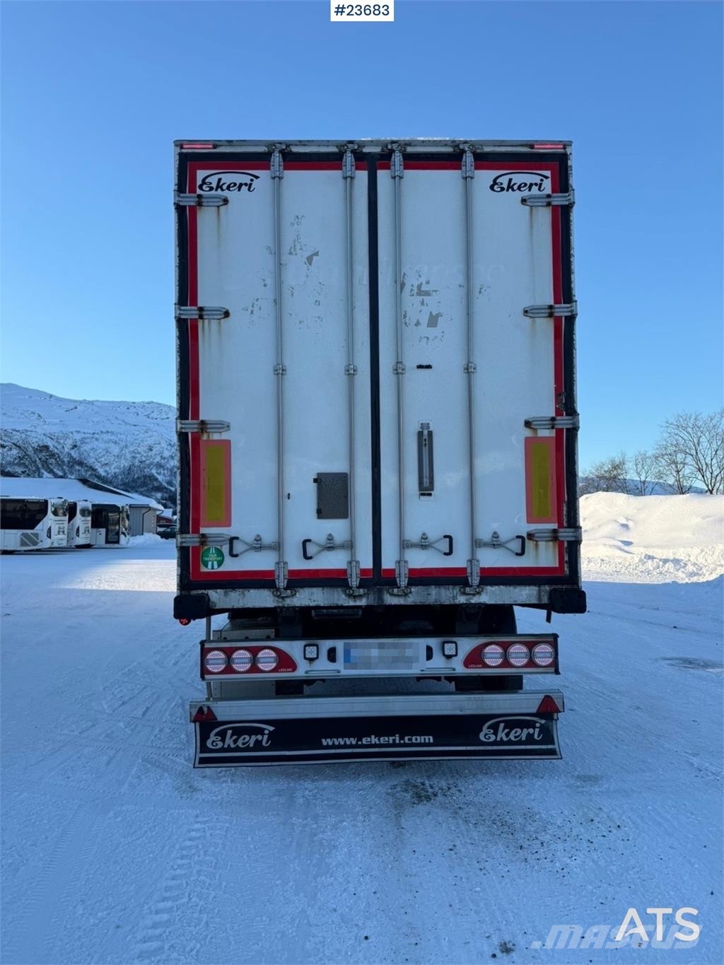 Ekeri T3-K 3 axle closed semi trailer w/ full side openi Tents