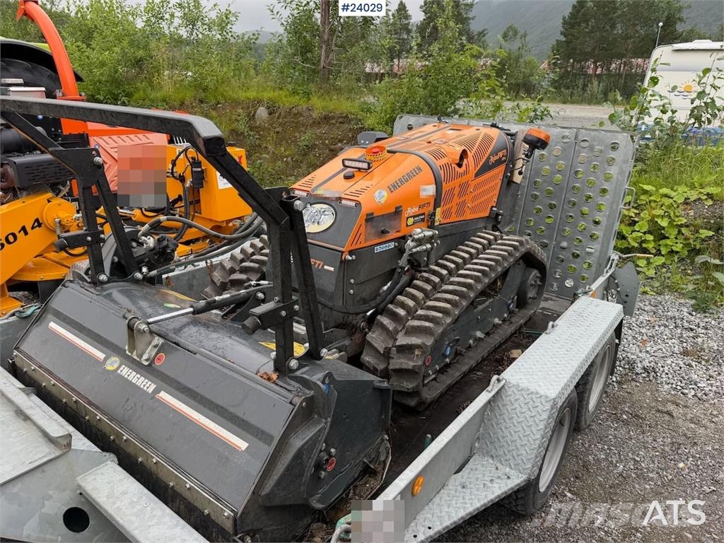Energreen Robofifti crawler machine w/ brush crusher and pas Ostatní