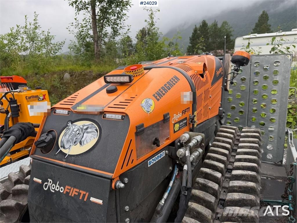 Energreen Robofifti crawler machine w/ brush crusher and pas Ostatní