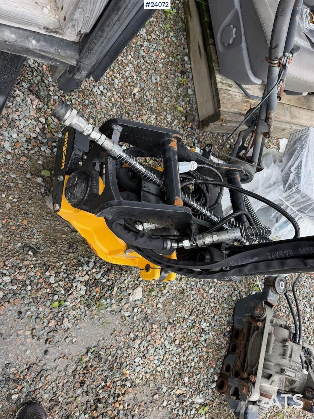 Engcon EC206B rototilt w/ Levers and cables. - S40 mount Строителство - Други