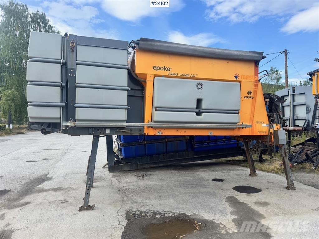 Epoke SH4902 Salt Spreader Transportation - Others
