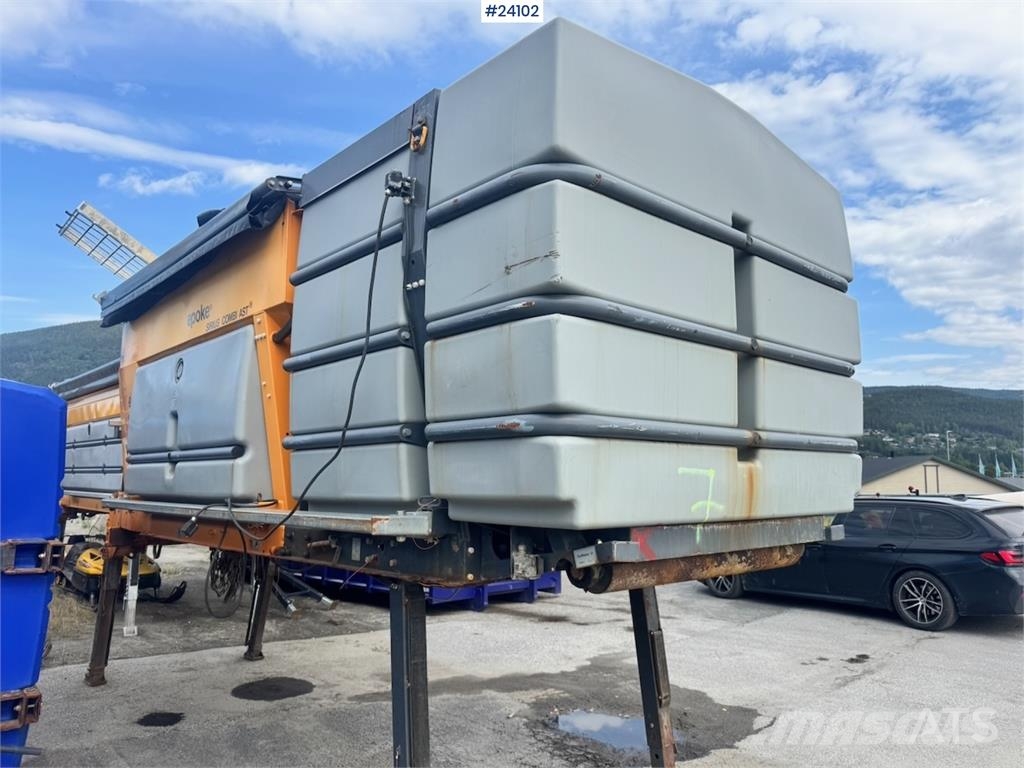 Epoke SH4902 Salt Spreader Transportation - Others