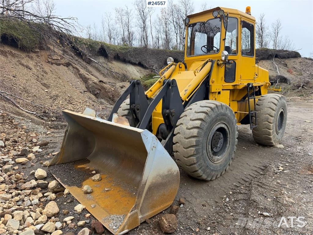 Fiat Allis 645-B Iekrāvēji uz riteņiem