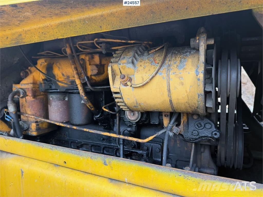 Fiat Allis 645-B Iekrāvēji uz riteņiem
