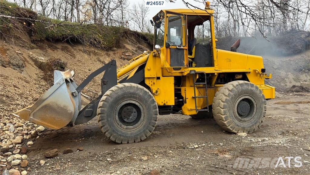 Fiat Allis 645-B Iekrāvēji uz riteņiem