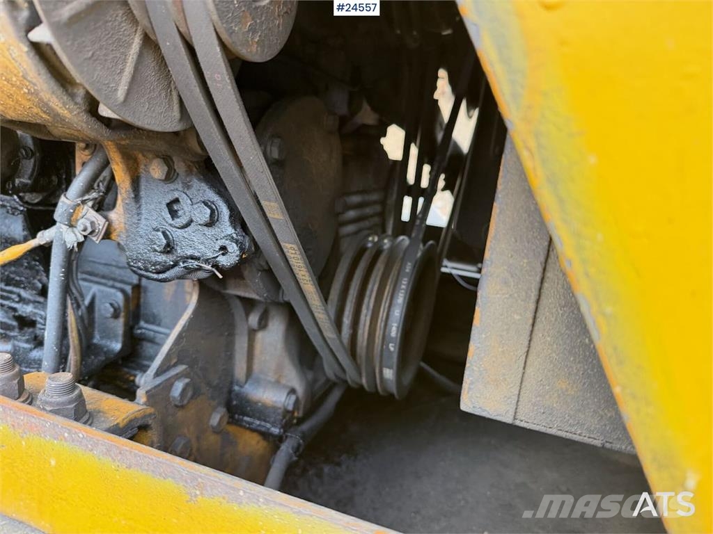 Fiat Allis 645-B Iekrāvēji uz riteņiem