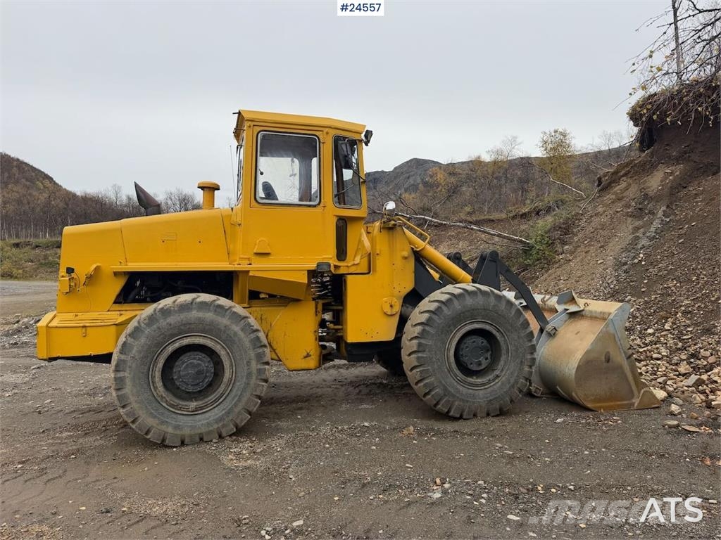 Fiat Allis 645-B Iekrāvēji uz riteņiem