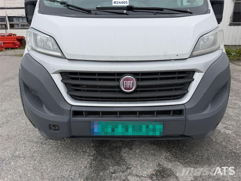 Fiat Ducato 4x2 refrigerated/frozen vehicle with engine شاحنة مقفلة