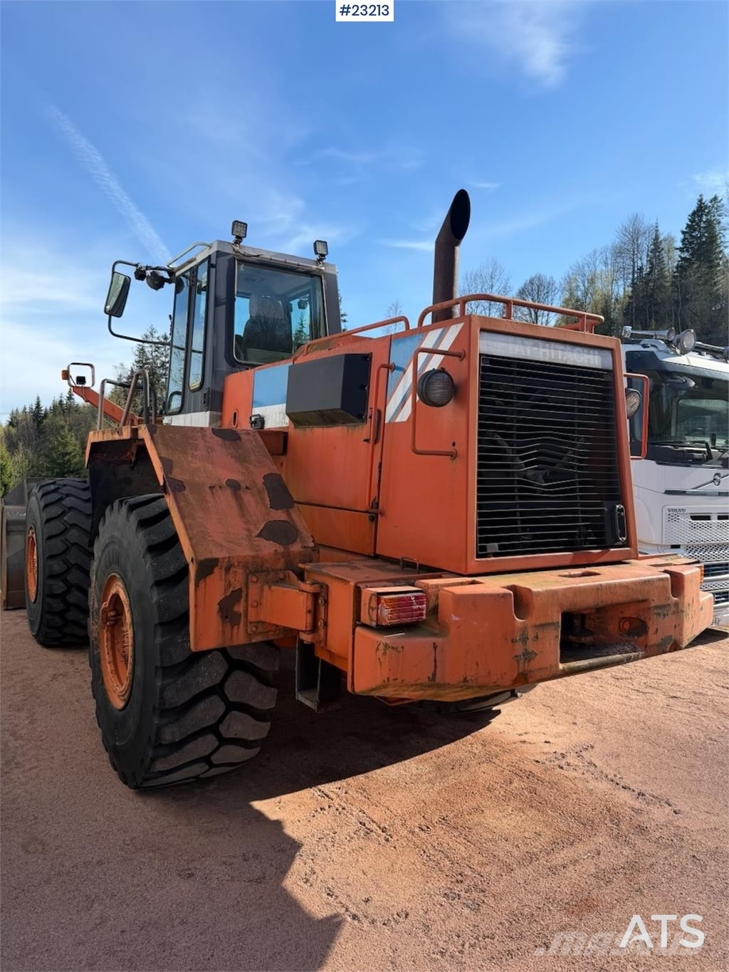 Fiat-Hitachi wheel loader with bucket Wielladers