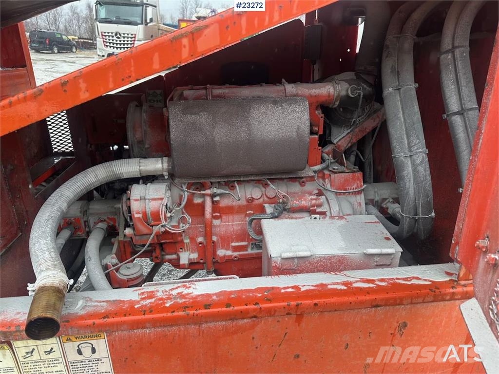 Finlay 312 C screener w/ tiller and small timer Sõelad