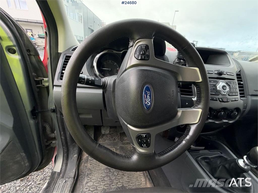 Ford Ranger 4x4 Pickup - Engine failure شاحنة مقفلة