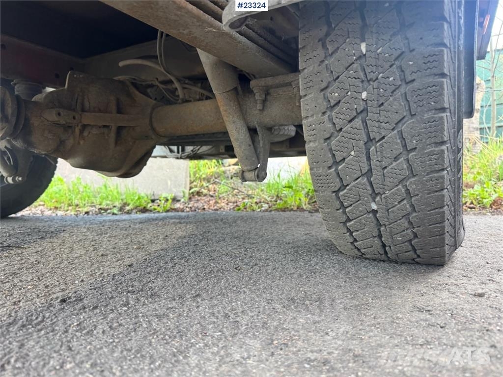 Ford Transit 8-pallet box truck – repair object Preču pārvadāšanas furgoni