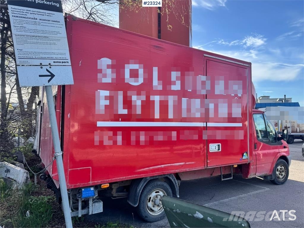 Ford Transit 8-pallet box truck – repair object Preču pārvadāšanas furgoni