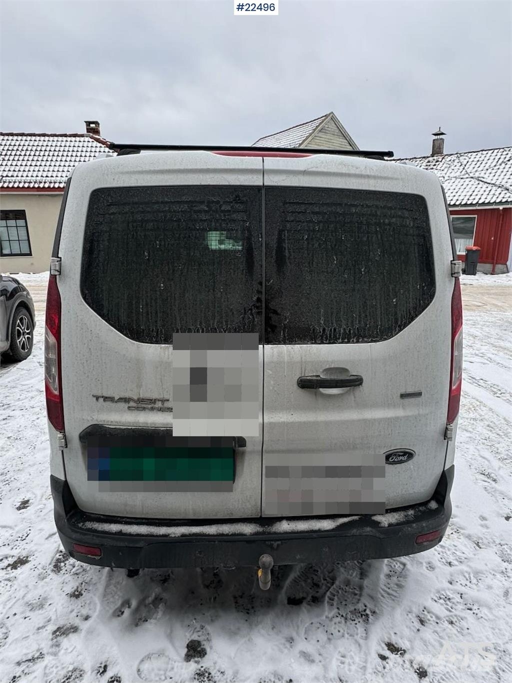 Ford Transit Connect panel van شاحنة مقفلة