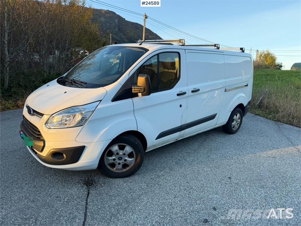 Ford Transit van Панельні фургони