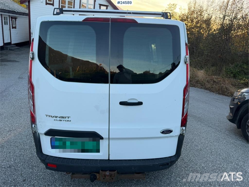 Ford Transit van Панельні фургони