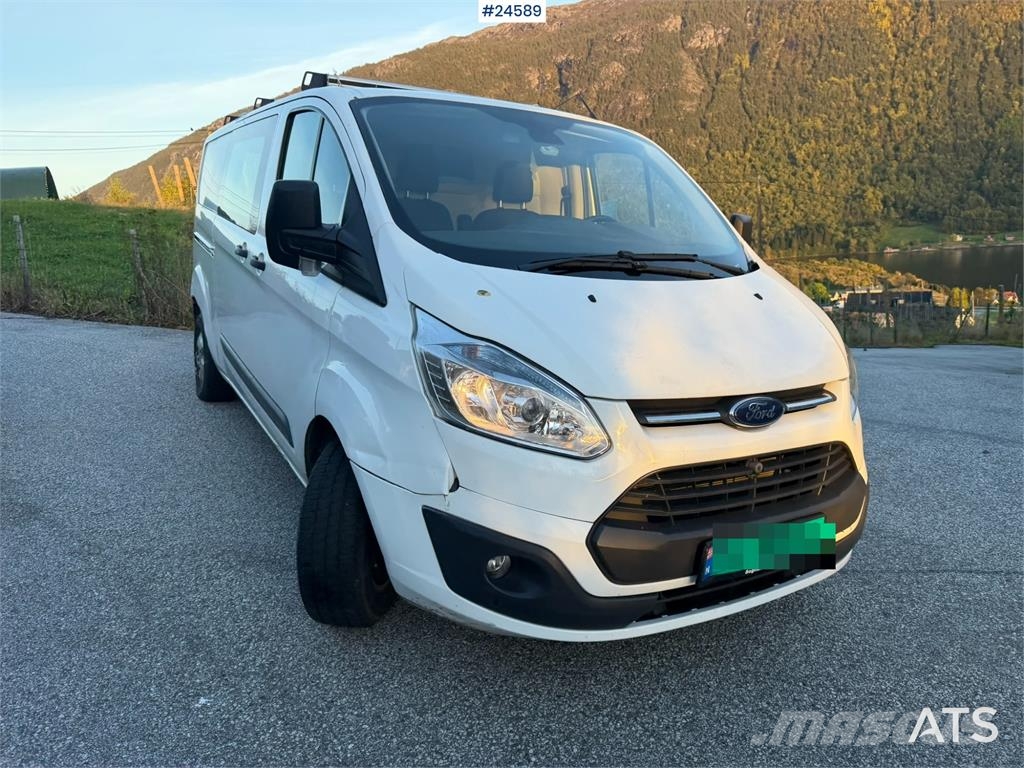 Ford Transit van Панельні фургони