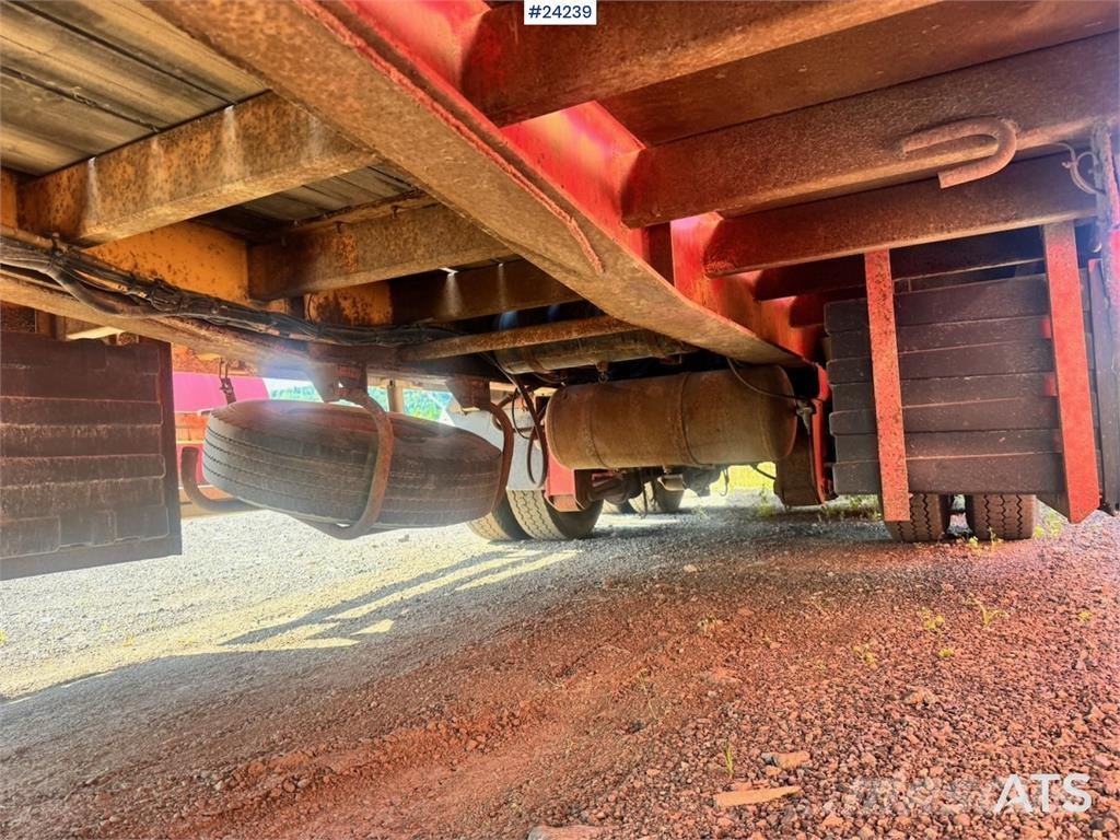 Forss-Parator Machine Trailer with Hydraulic Ramps لوادر منخفضة