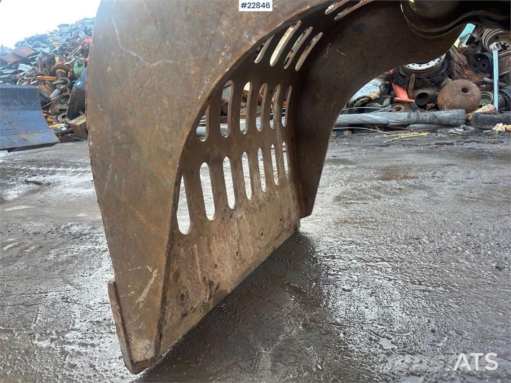 Fuchs MHL 320 S5 Material handler with grab. WATCH VIDEO Escavadeiras de rodas