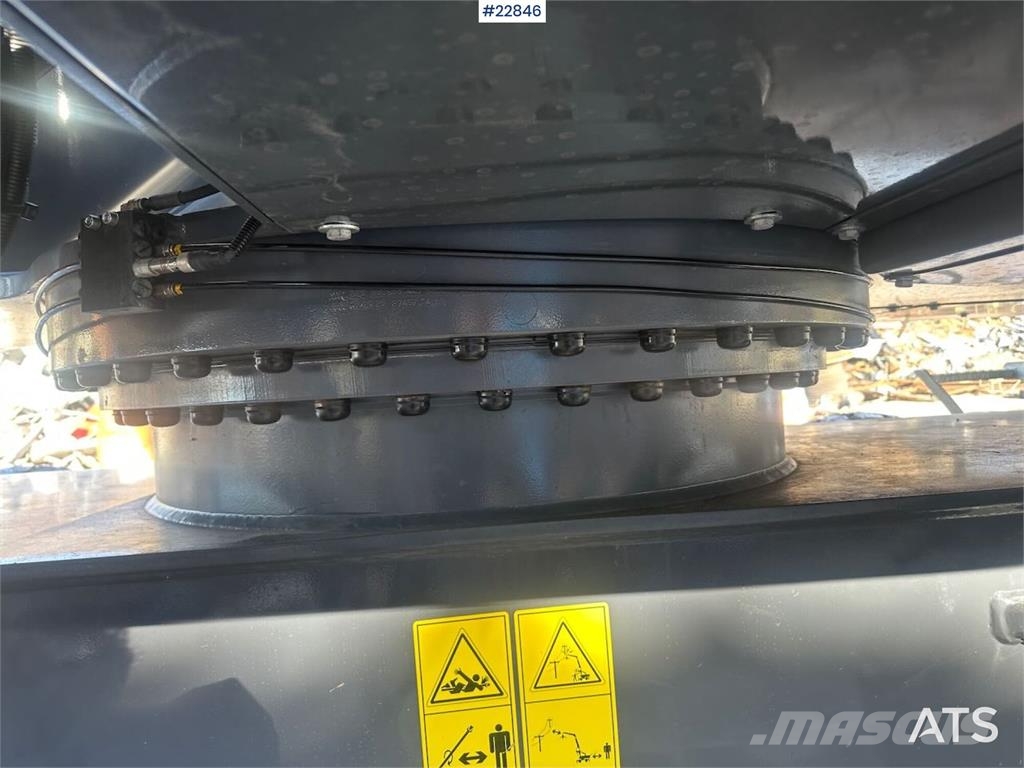 Fuchs MHL 320 S5 Material handler with grab. WATCH VIDEO Escavadeiras de rodas