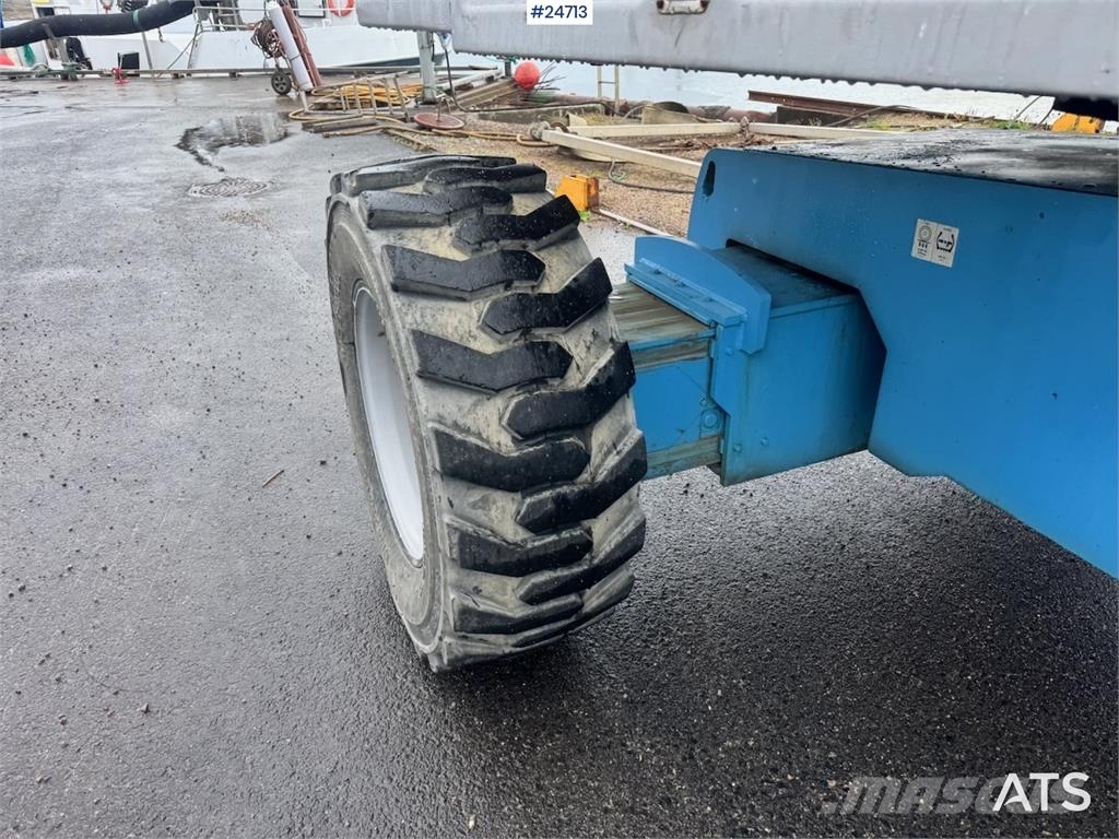 Genie Bomlift Leddede bomlifter