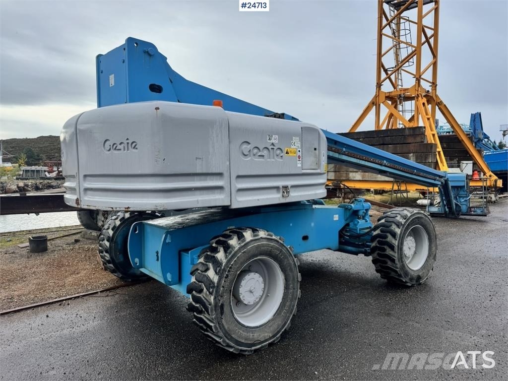 Genie Bomlift Leddede bomlifter