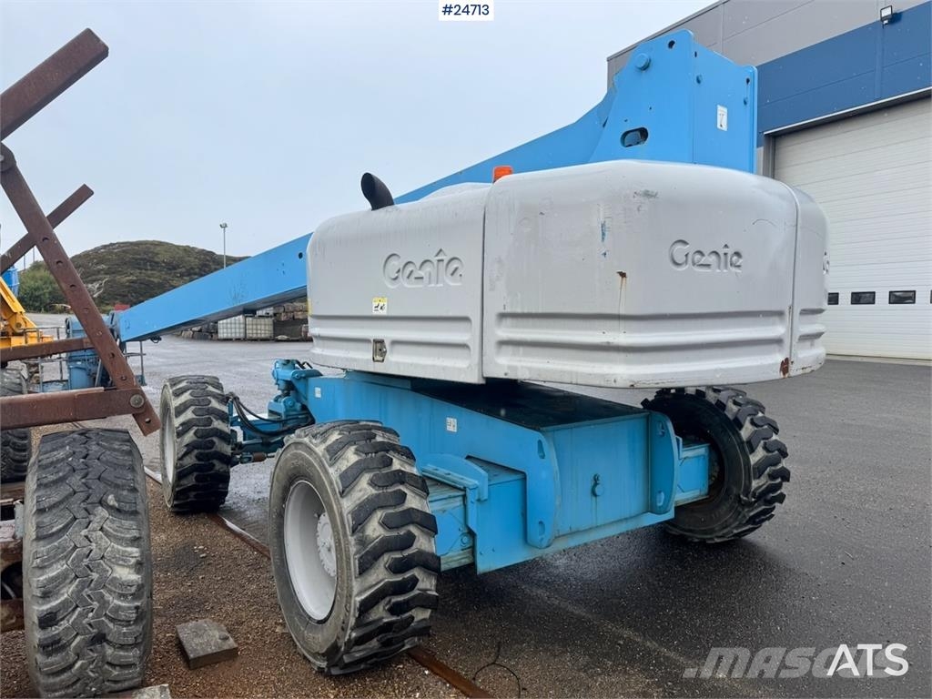 Genie Bomlift Leddede bomlifter