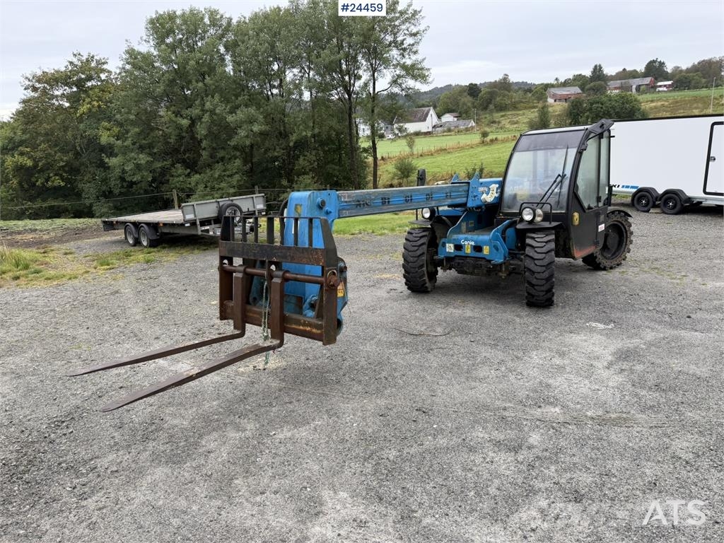 Genie GTH-2506 telescopic handler supplied with a bucket Teleskophjullastere