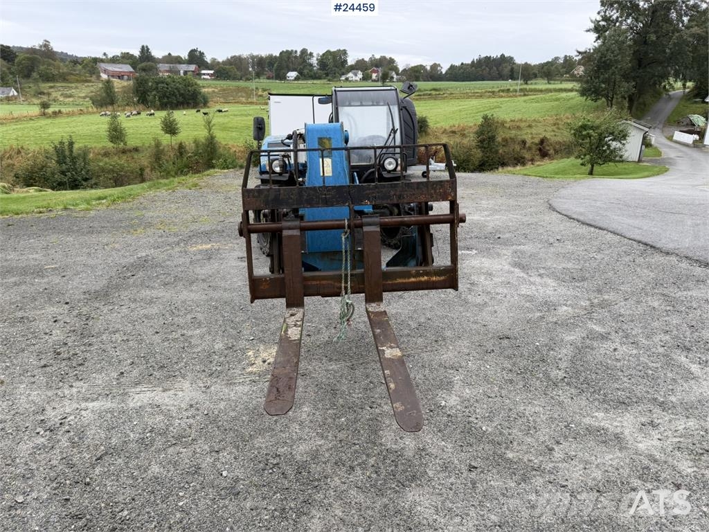 Genie GTH-2506 telescopic handler supplied with a bucket Teleskophjullastere