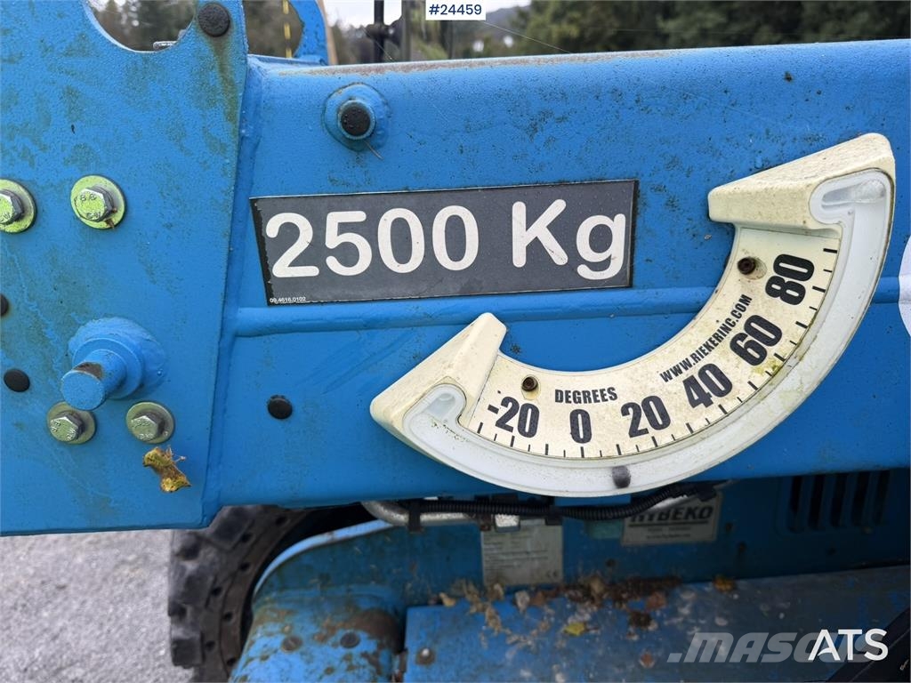 Genie GTH-2506 telescopic handler supplied with a bucket Teleskophjullastere